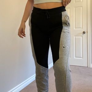 Nike women’s joggers
